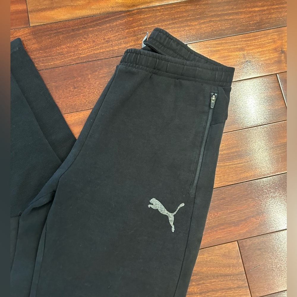 ☀️Puma Jogger Black Sweatpants in Size Small (U.S S) - Picture 8 of 8
